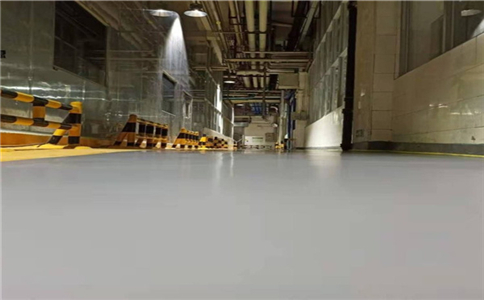 水泥自流平地坪固化后跟耐磨地坪的区别